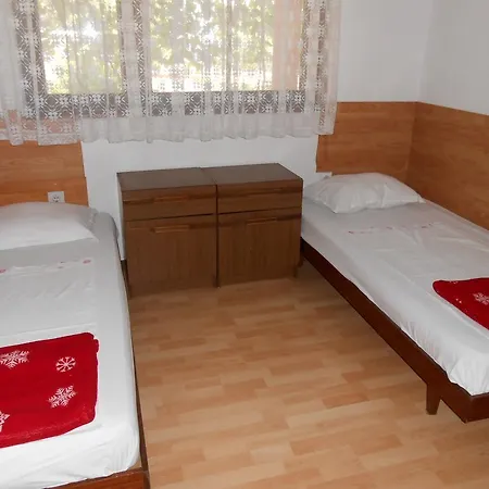 Poljana 8473d Sestrunj