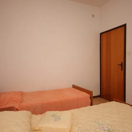 Poljana 8473d * Sestrunj